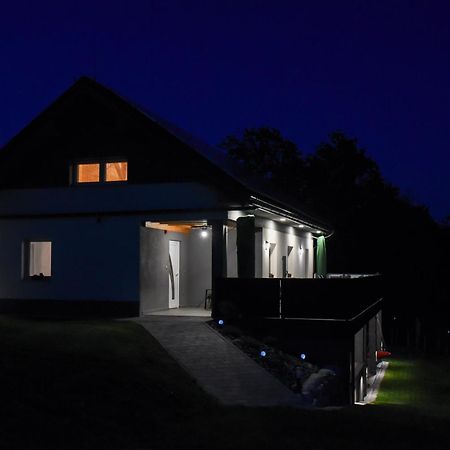Apartmaji Gracner Dramlje Bagian luar foto