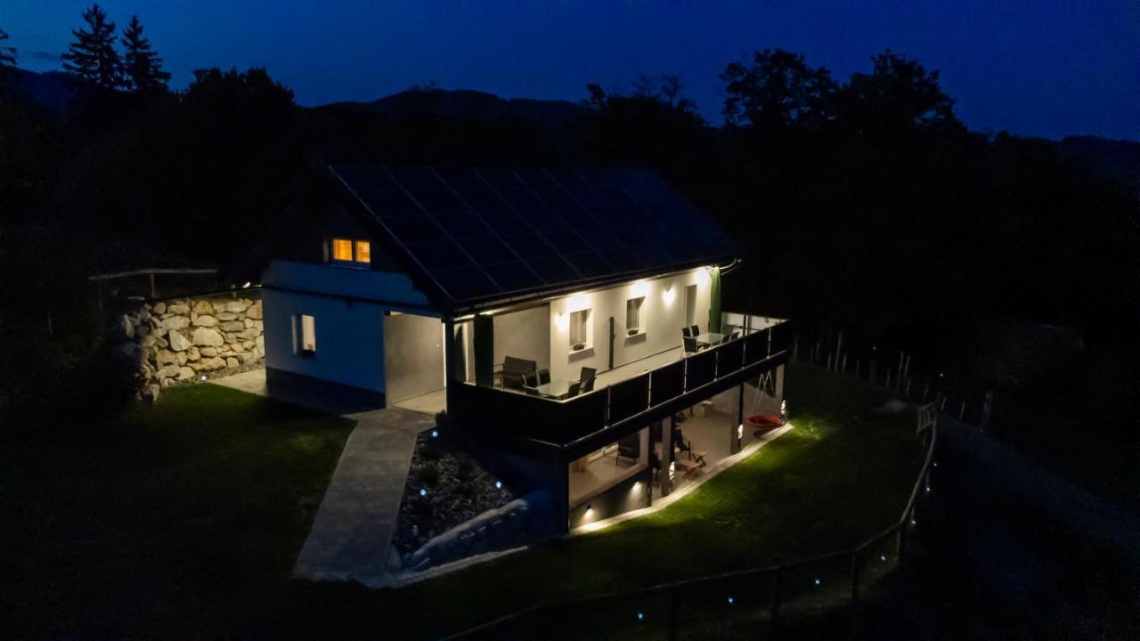 Apartmaji Gracner Dramlje Bagian luar foto