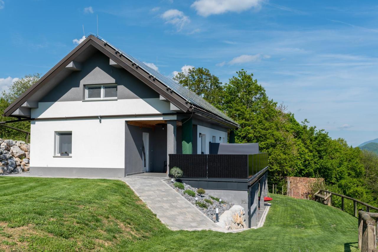 Apartmaji Gracner Dramlje Bagian luar foto