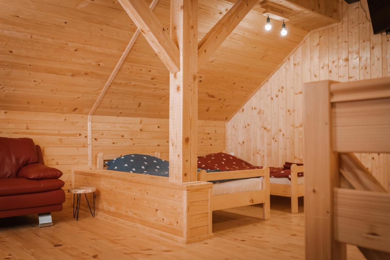 Apartmaji Gracner Dramlje Bagian luar foto